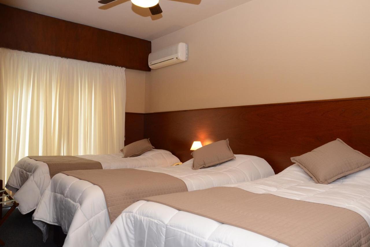 Hotel Leoncia Колония-дель-Сакраменто Экстерьер фото