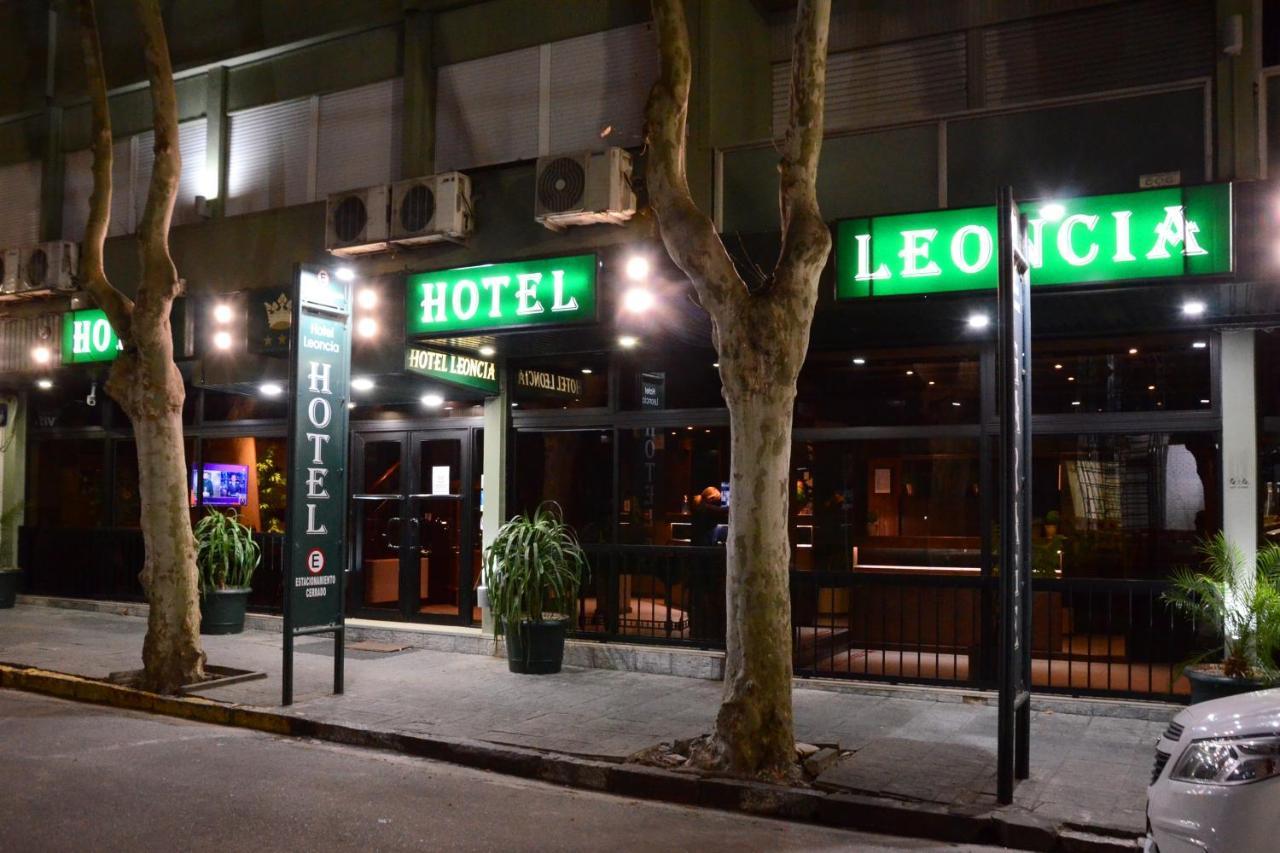 Hotel Leoncia Колония-дель-Сакраменто Экстерьер фото